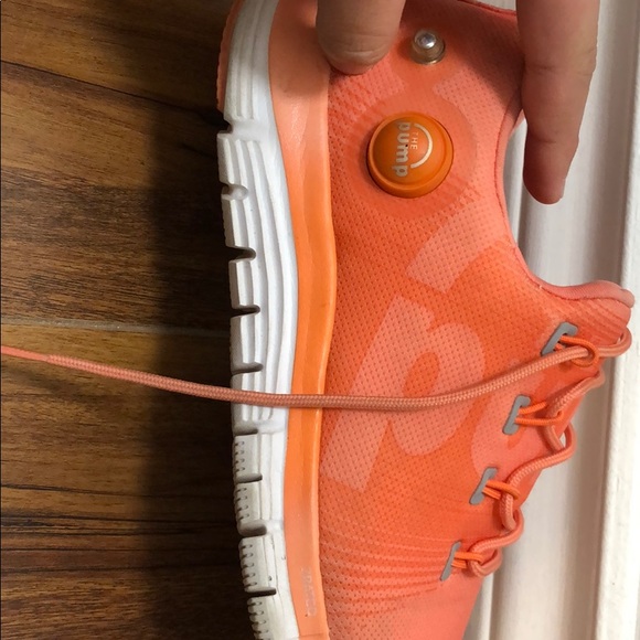 Puma shoes - Picture 2 of 4